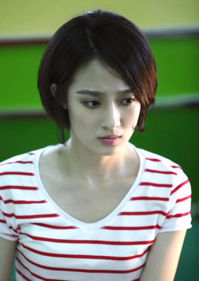 《余罪》虽下架,但剧中6美各个惊艳!徐冬冬仅排第二,她最耀眼