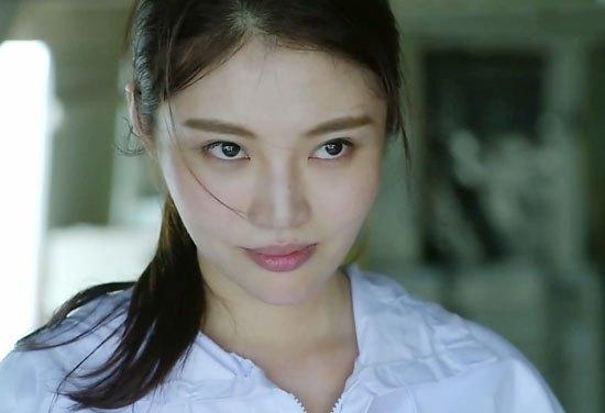 《余罪》虽下架,但剧中6美各个惊艳!徐冬冬仅排第二,她最耀眼