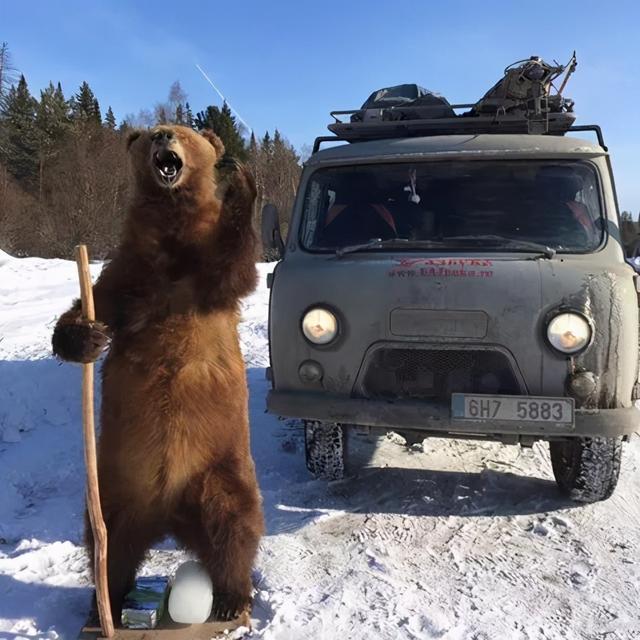 十几万就能买,超彪悍的多座越野车瓦兹旅行者,限量300台
