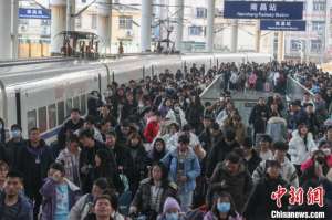 2025年春运前31天 南铁累计发送旅客已超2700万人次