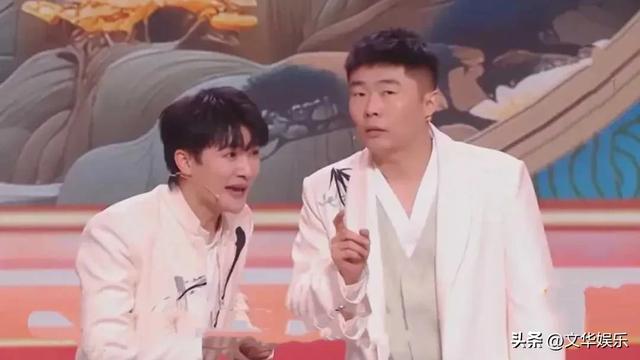 宝藏男孩周深春晚惊喜连连,与孟鹤堂周九良共演三人相声