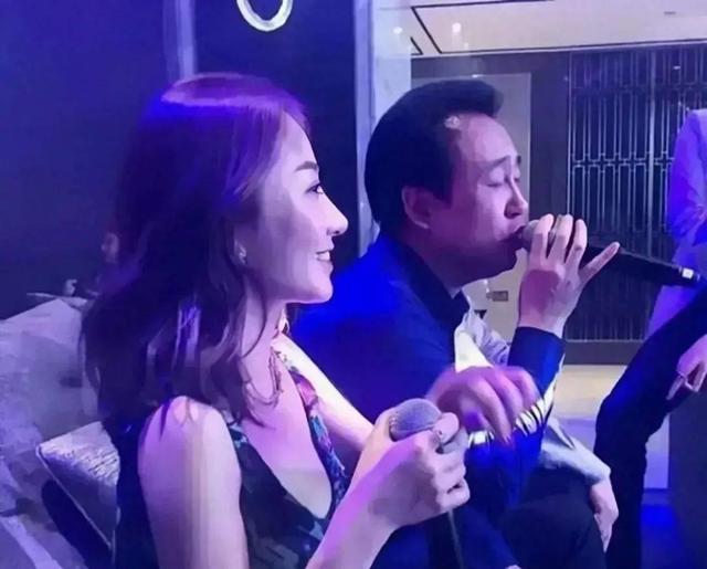 许家印和范冰冰的故事…