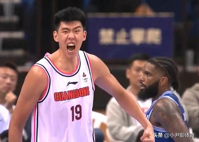 19岁的杨瀚森,19岁的胡金秋,19岁的徐昕,没有对比就没有伤害