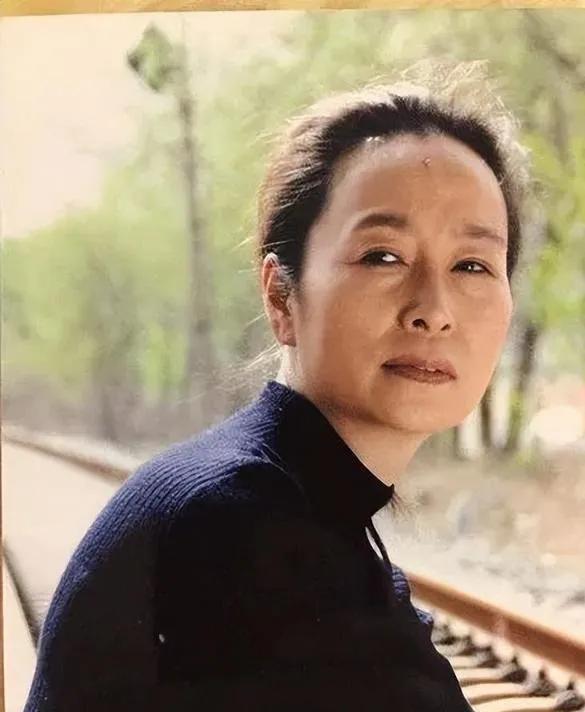 离婚内幕曝光!奚美娟周野芒离婚真相迎来惊天反转!