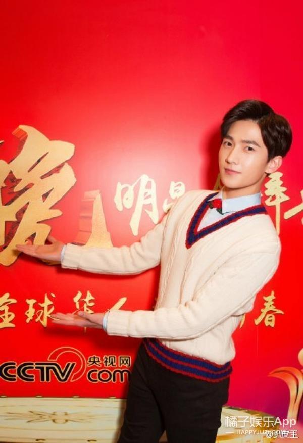 李易峰频繁撞衫杨洋,小鲜肉大PK谁更会穿?