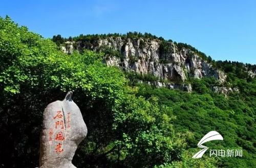 潍坊临朐常务副县长郭家荣9日上午接听12345政务服务热线