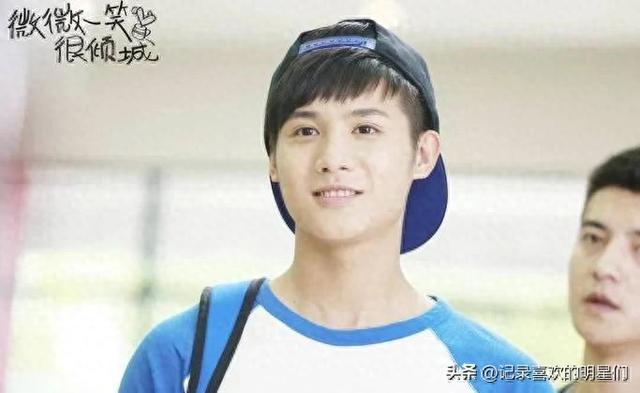今天来说说宝藏男孩:郑业成,阳光帅气十足大男孩!
