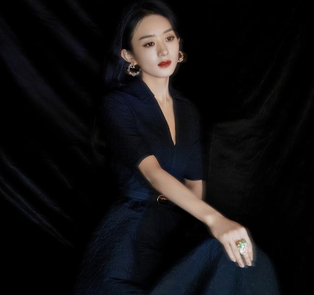 杨幂和赵丽颖,十四年的“明争暗斗”,如今终于已见分晓