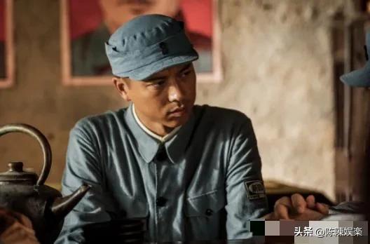 两大卫视热播!45集谍战剧《怒火英雄》来袭,王雷邓家佳主演!