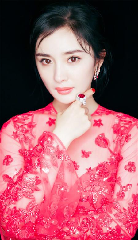 杨幂和赵丽颖,十四年的“明争暗斗”,如今终于已见分晓
