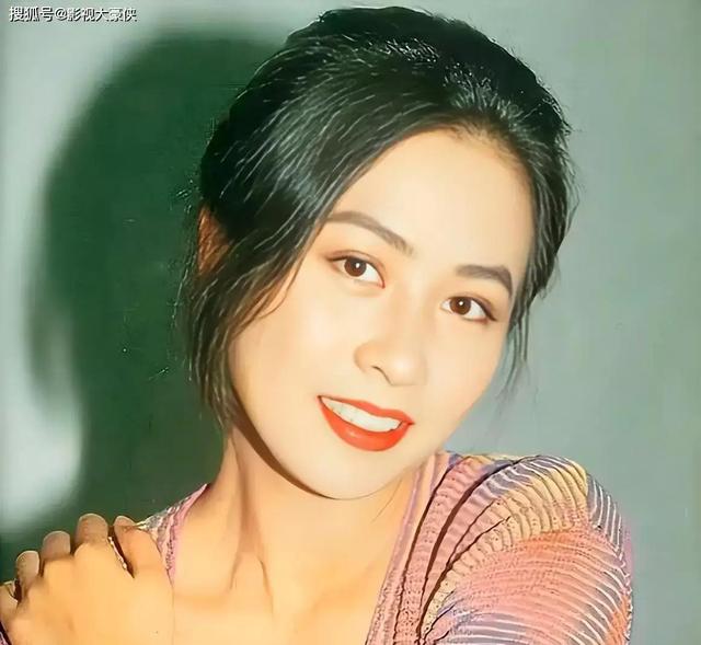 刘嘉玲年轻时的美貌有多绝？难怪梁朝伟会这样说