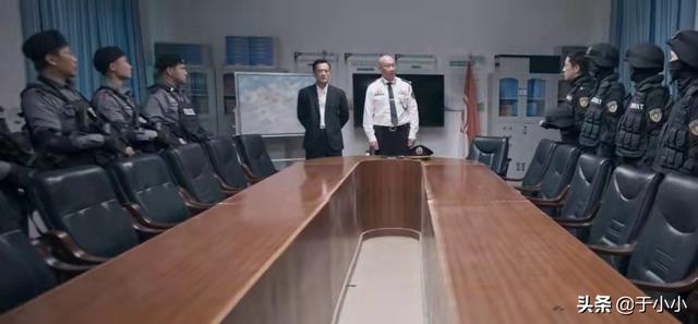 一口气追完六集《暗夜行者》我理出了头绪,原来于升海早就入局了