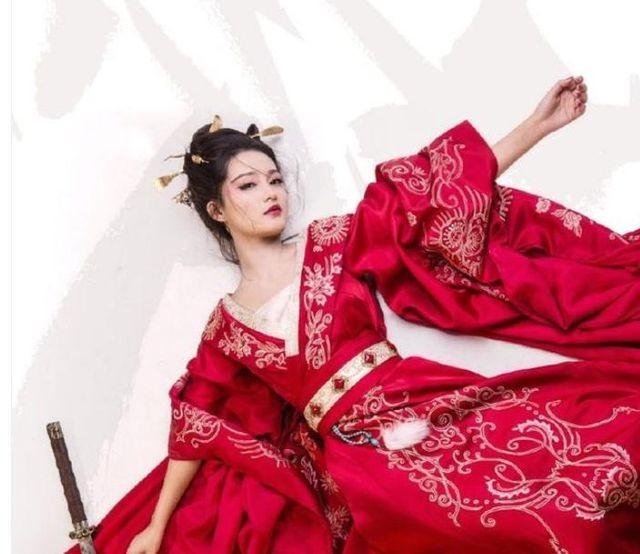 真实的元淳公主原型,幼年家中变故沦落为奸臣家妓,结果十分凄惨