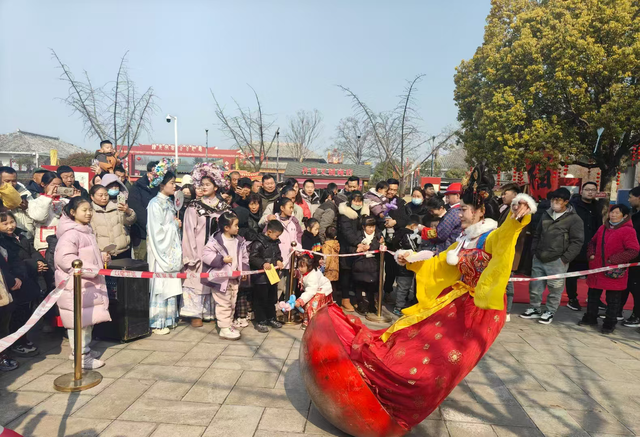 漯河市示范区“新春嘉年华”引燃文旅热