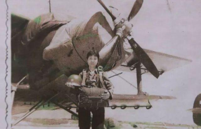 一位抗美援朝的女兵：住30平小屋，穿15元破鞋，却一次捐款1000万