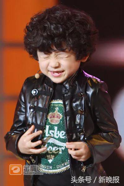 你经常用的表情包弟弟已经长大了!日子过得好快啊