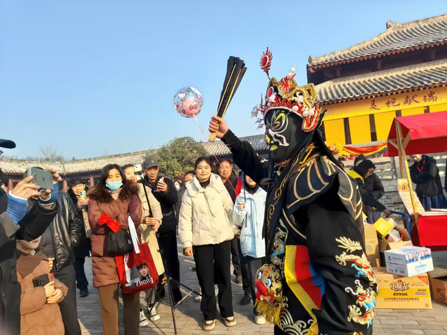 漯河市示范区“新春嘉年华”引燃文旅热