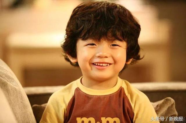 你经常用的表情包弟弟已经长大了!日子过得好快啊