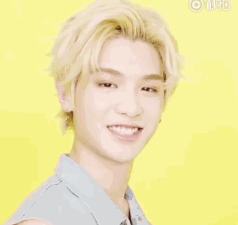 你经常用的表情包弟弟已经长大了!日子过得好快啊