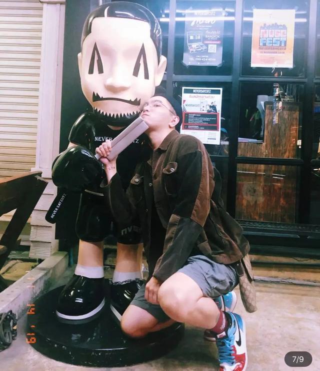 沈以诚,唱出了多少独居青年理想的生活