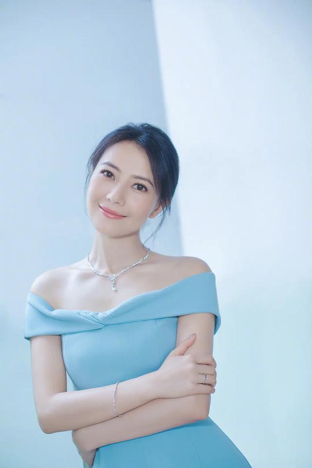 那个年代，她几乎是所有中国男孩的初恋