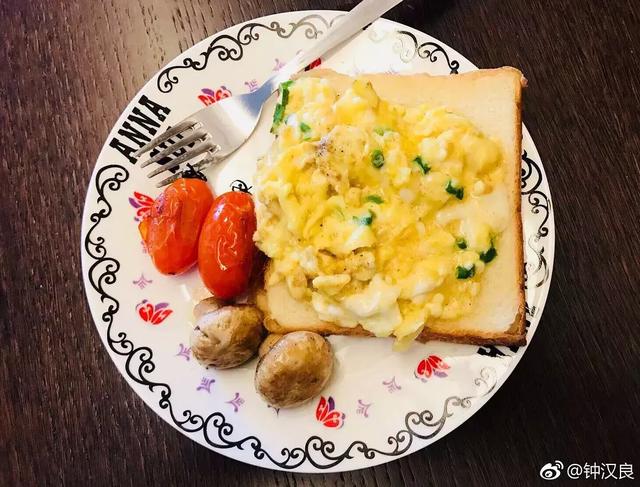 钟汉良晒三餐食谱，怪不得又瘦又高，我现在相信他肚腩是被P的！