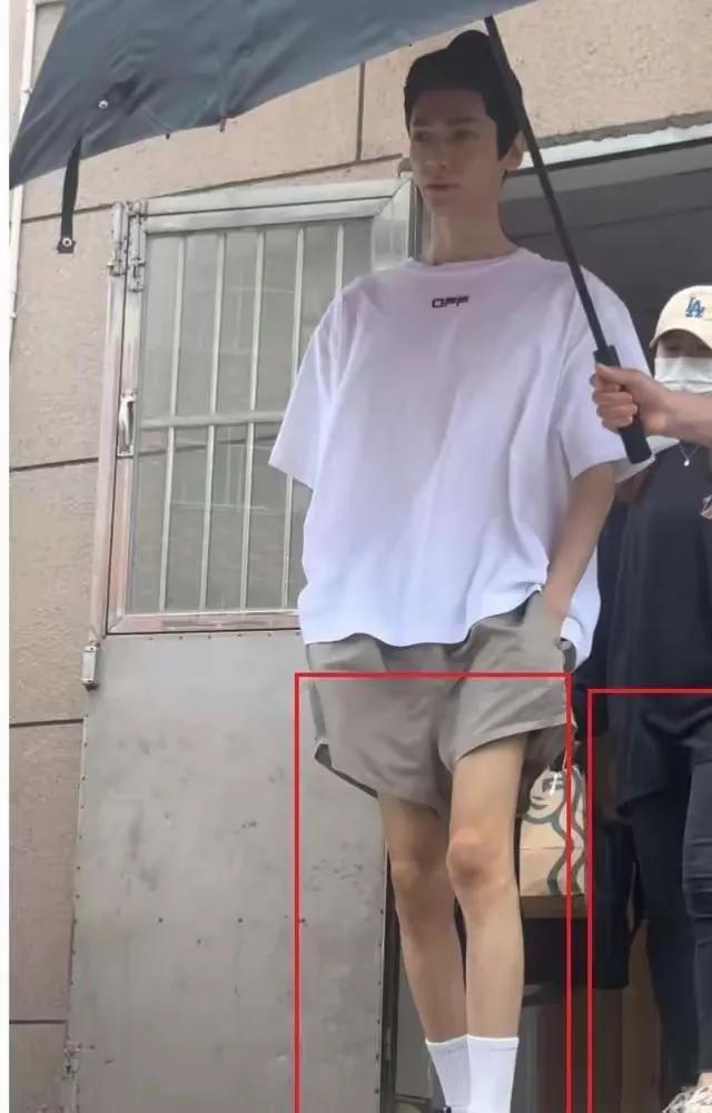 天呐罗云熙增肥成功了，脸颊饱满柔和，颜值回春，状态恢复巅峰了