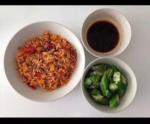 钟汉良晒三餐食谱，怪不得又瘦又高，我现在相信他肚腩是被P的！