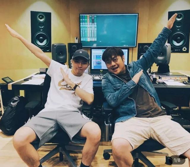 沈以诚,唱出了多少独居青年理想的生活