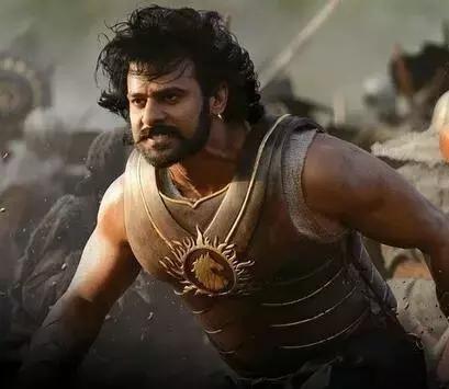 你所知道的印度知名电影人，都跟这个家族有关系