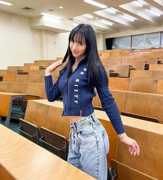 日本艺人比嘉龙二自杀,一天前才陪5岁儿子庆生,因想做女人被骂