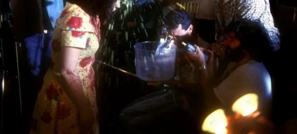 心惊肉跳?捧腹大笑?盘点10部高质量搞笑恐怖电影