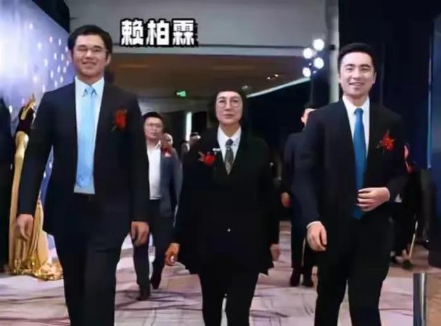 曝乔欣隐婚备孕，男方是深圳豪门富二代赖柏霖，家族资产495亿