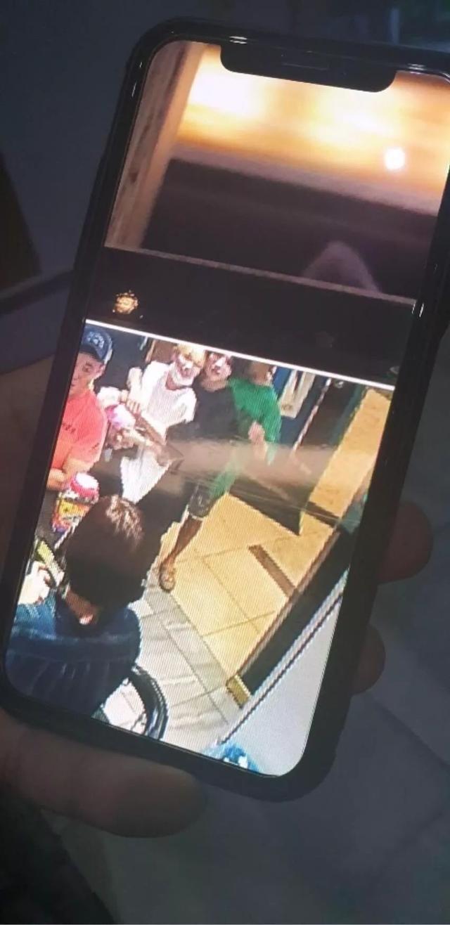 情侣纹身,INS秀爱,田柾国的绯闻女友改口了?