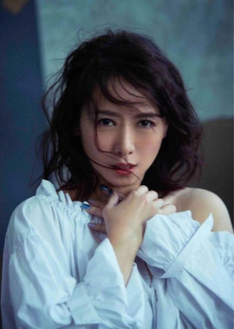 当年香港的风月电影市场谁主沉浮?一批性感女神,谁敢称第一?