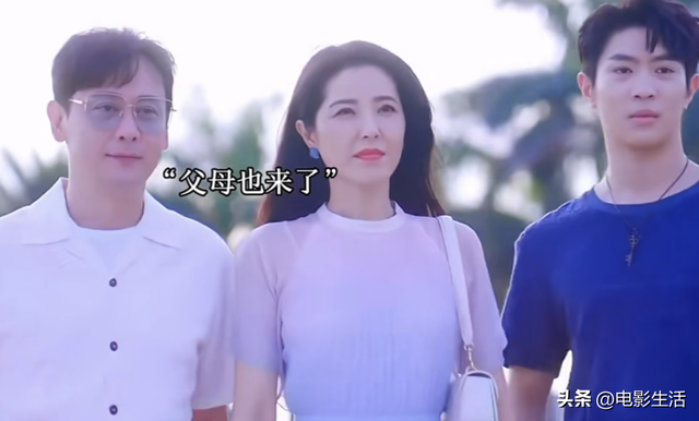 《偷偷藏不住》收官,从段嘉许的22岁到桑稚的22岁,暗恋变成甜蜜