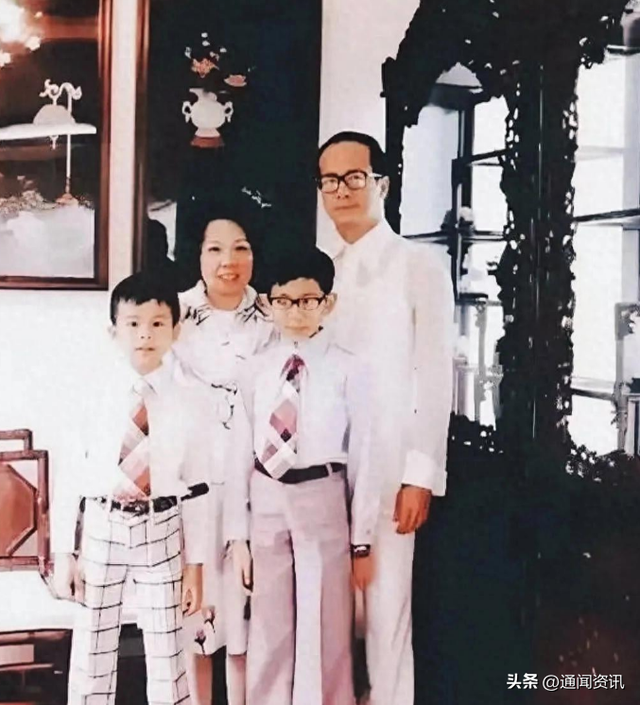 96岁李嘉诚千亿身价也带不走,最终还是油尽灯枯,留下一个传奇