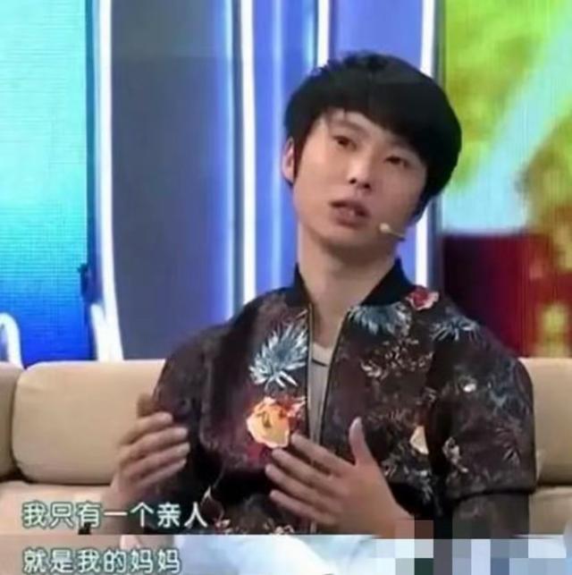 李成儒儿子李大海：沧桑的母亲，无情的父亲，如今40岁不敢结婚