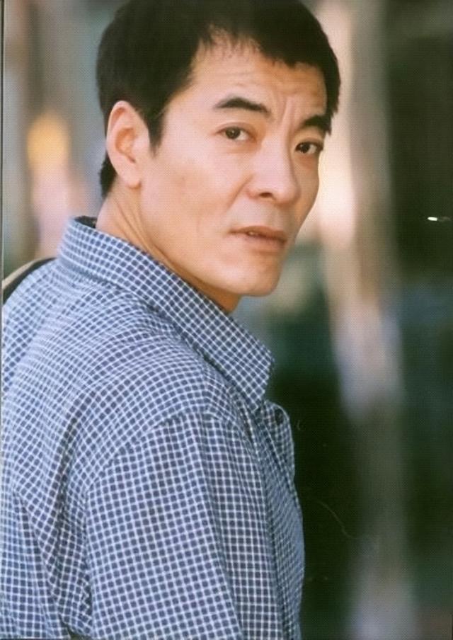与何晴同居5年被抛弃,甩小24岁杨若兮的刘威,是个怎样的人?