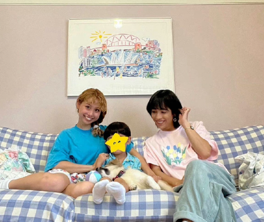 日本艺人比嘉龙二自杀,一天前才陪5岁儿子庆生,因想做女人被骂