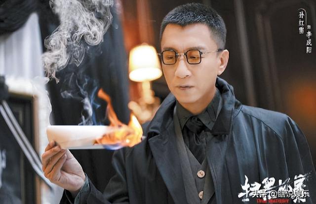 孙红雷曾经火遍亚洲,为何沦落到三年无戏可拍,现在他在干什么?