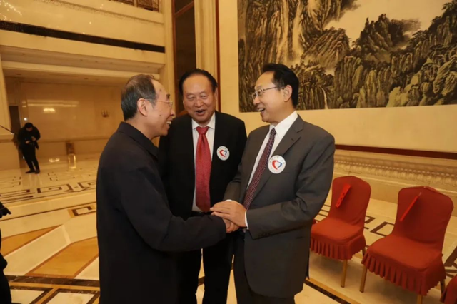 步长制药董事长赵涛:以慈善推进社会和谐