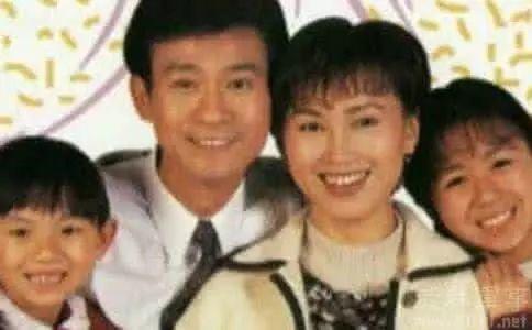 郑少秋生性风流，三段婚姻，三任老婆中最亏欠的是她？