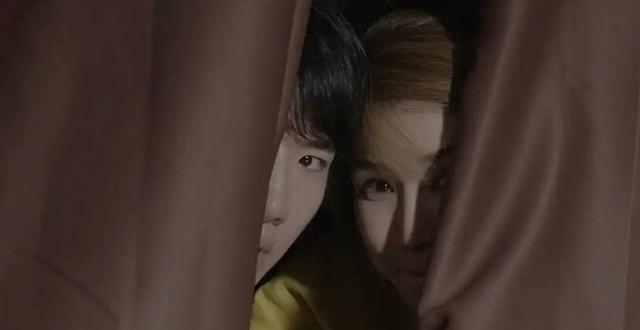 韩国风情电影《美景之屋3》:屋顶下的爱情窥探与现代人心灵探索