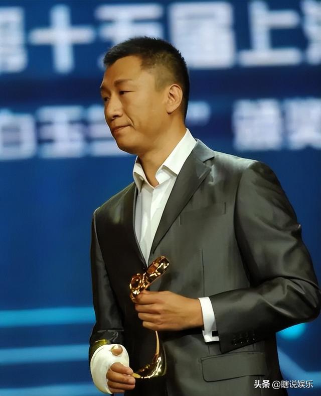 孙红雷曾经火遍亚洲,为何沦落到三年无戏可拍,现在他在干什么?