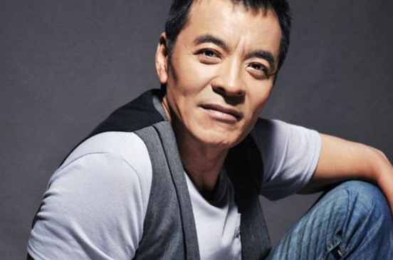 与何晴同居5年被抛弃,甩小24岁杨若兮的刘威,是个怎样的人?