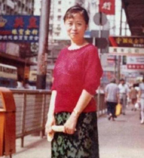 新凤霞事件反转!老戏骨含泪诉说55年前真相,难怪张少华不认账