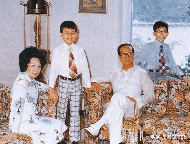 96岁李嘉诚千亿身价也带不走,最终还是油尽灯枯,留下一个传奇