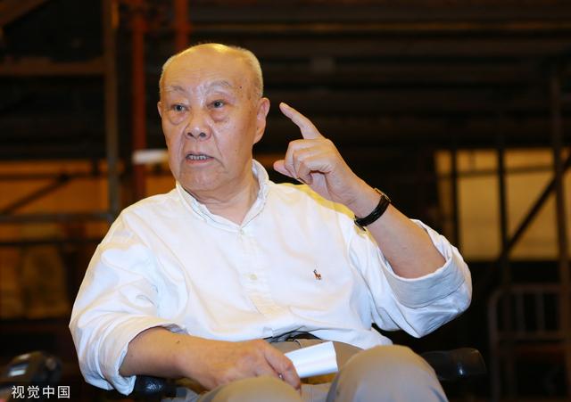 纪念郑榕｜导演顾威忆郑老：不怒自威 ，浩然之气