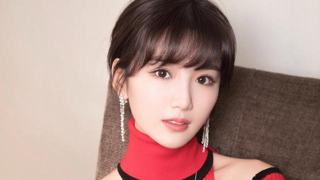 毛晓彤:果断“分手”,不养“亲父”,为何还能让人拍手称赞